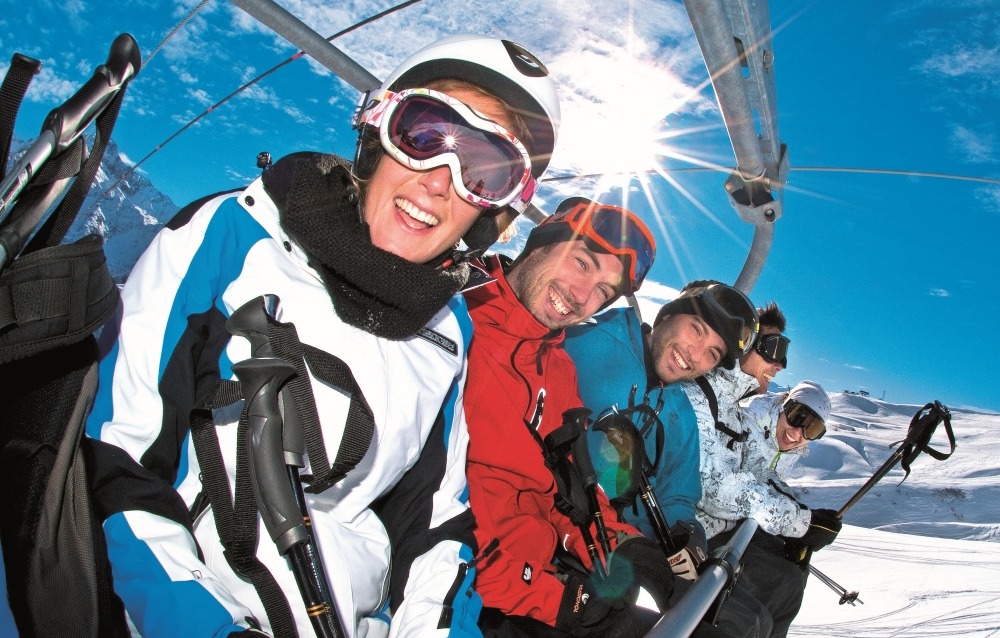 destination detail gallery