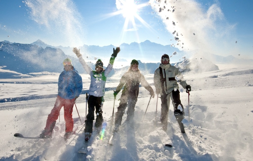 destination detail gallery