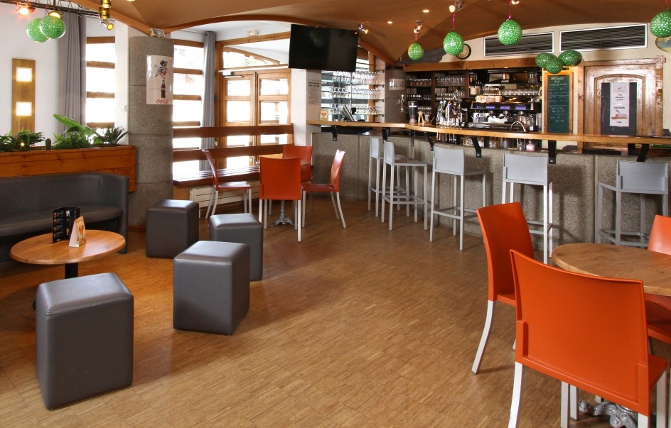 destination detail gallery