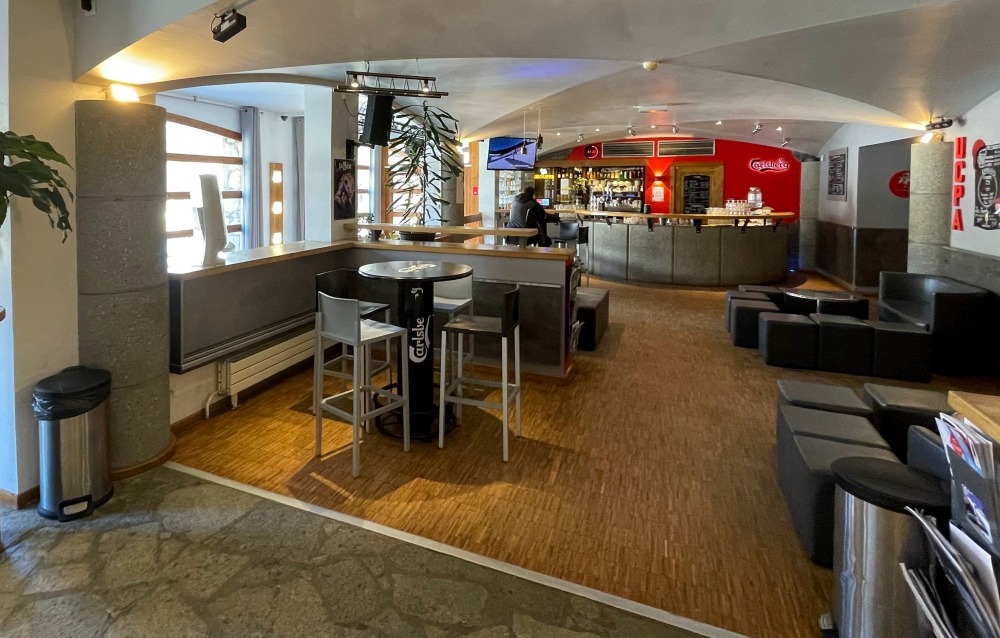 destination detail gallery