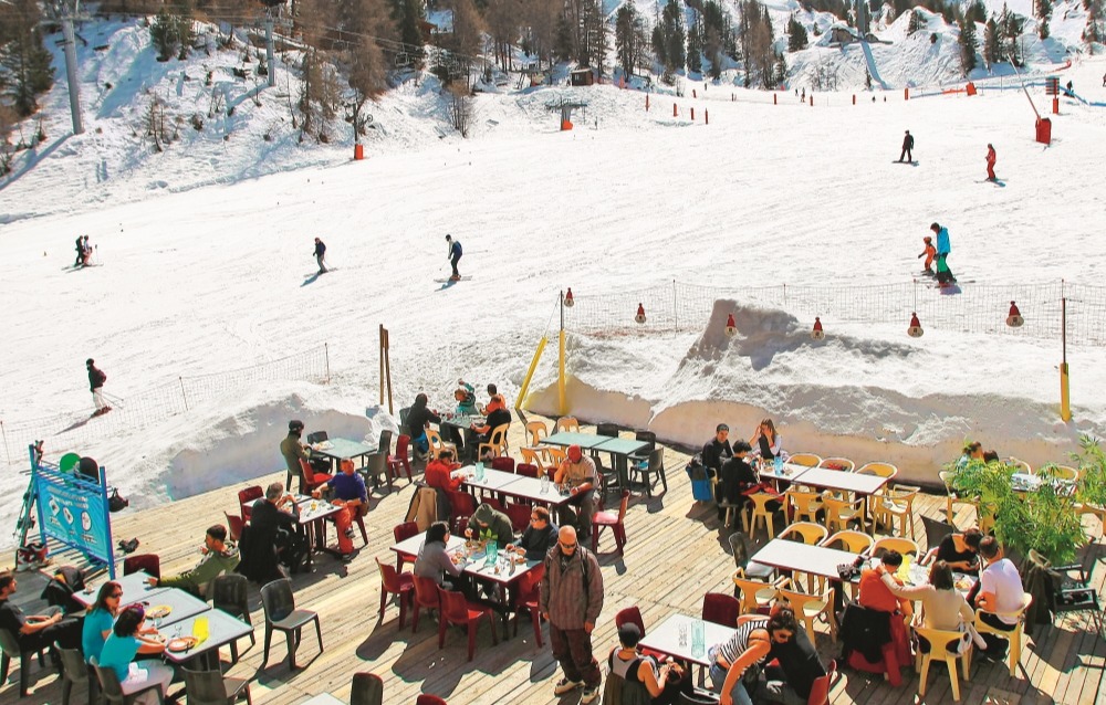 destination detail gallery