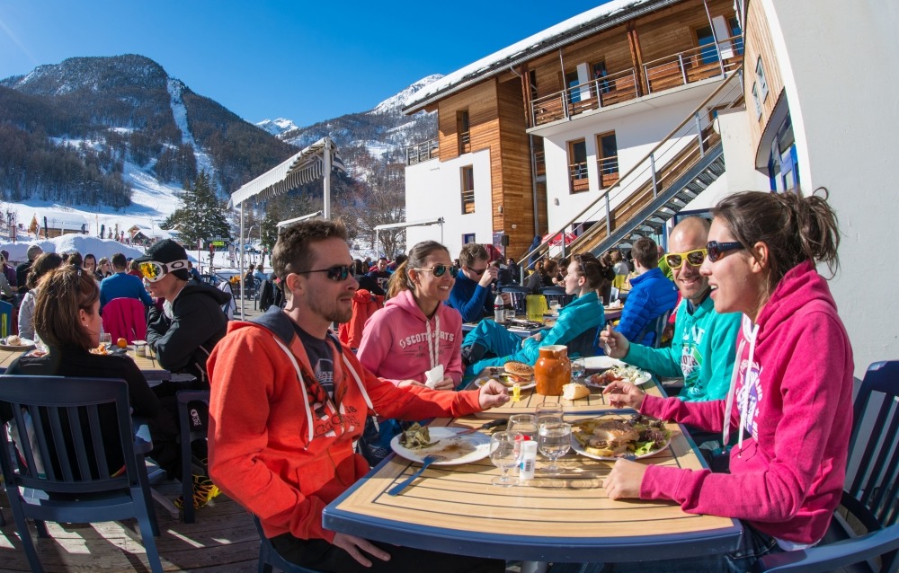 destination detail gallery