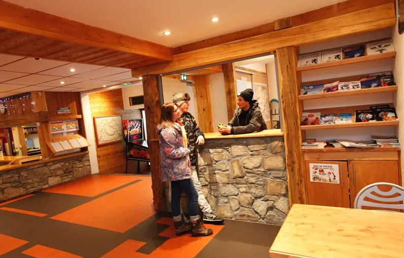 destination detail gallery