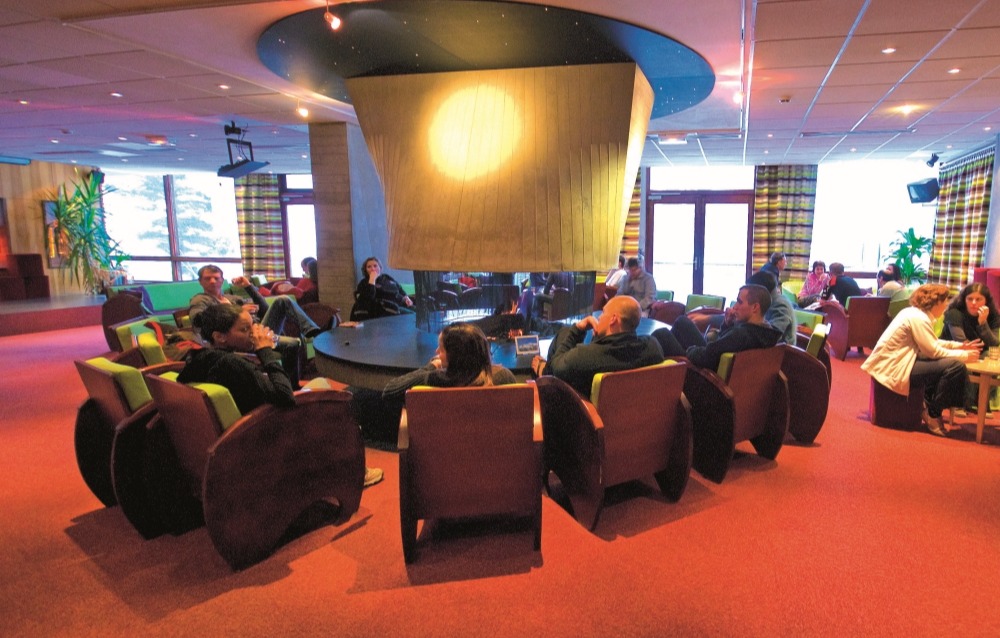 destination detail gallery