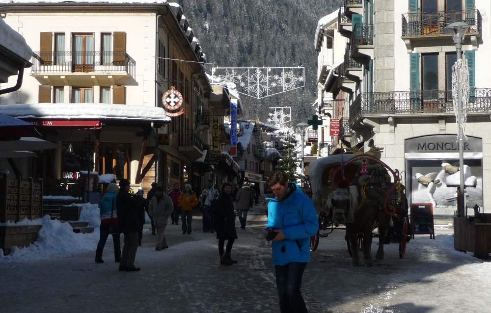 destination detail gallery