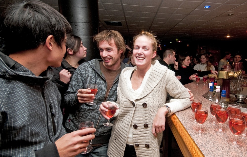 destination detail gallery