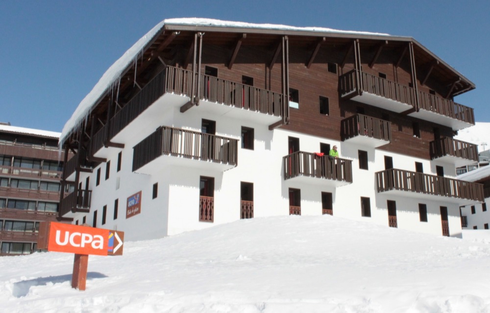 destination detail gallery