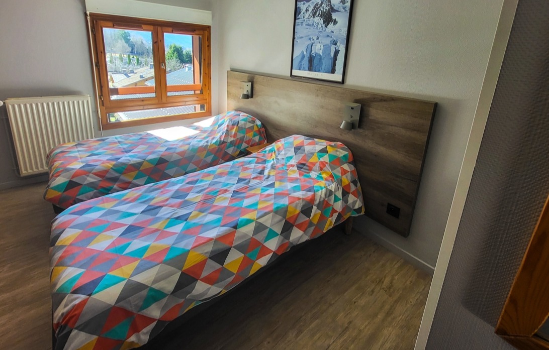 destination detail gallery