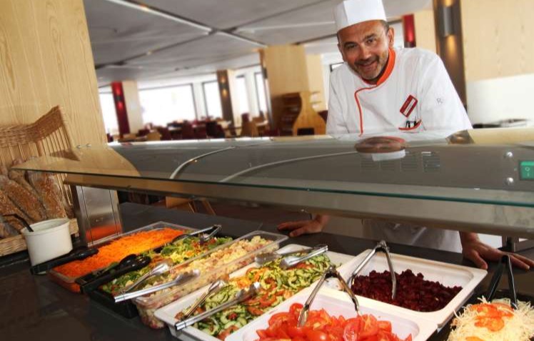 destination detail gallery